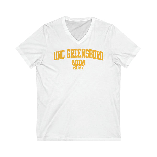 UNCG Class of 2027 MOM V-Neck Tee