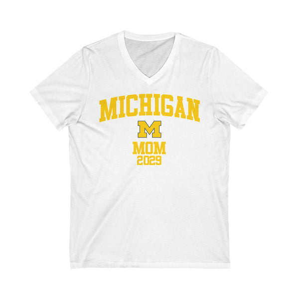 Michigan Class of 2029 MOM V-Neck Tee