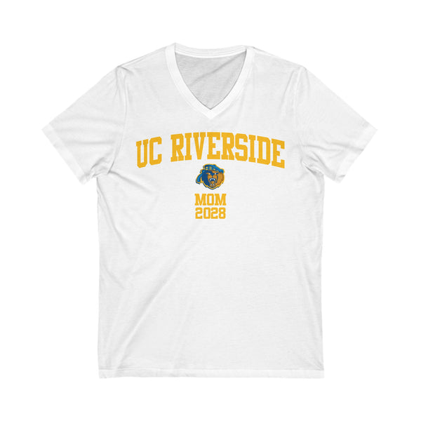 UCR Class of 2028 MOM V-Neck Tee