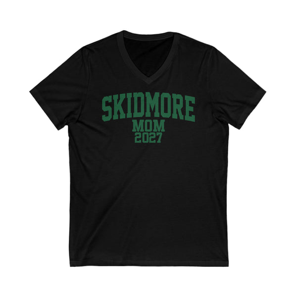 Skidmore Class of 2027 MOM V-Neck Tee