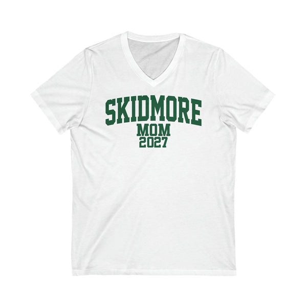 Skidmore Class of 2027 MOM V-Neck Tee