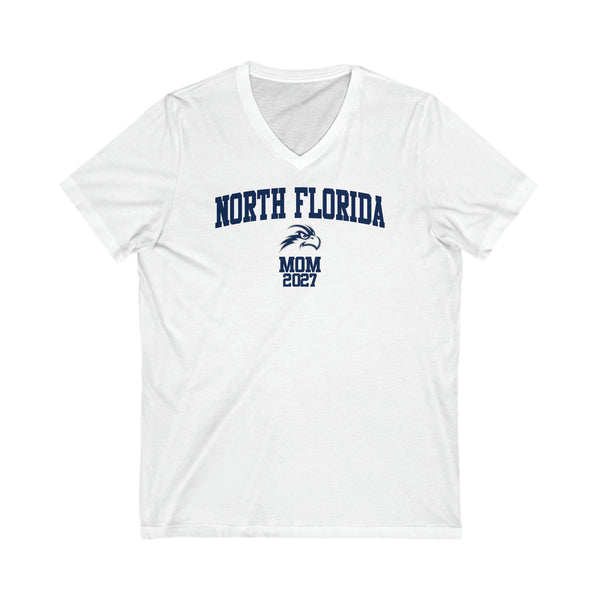 UNF Class of 2027 MOM V-Neck Tee