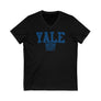Yale Class of 2027 MOM V-Neck Tee