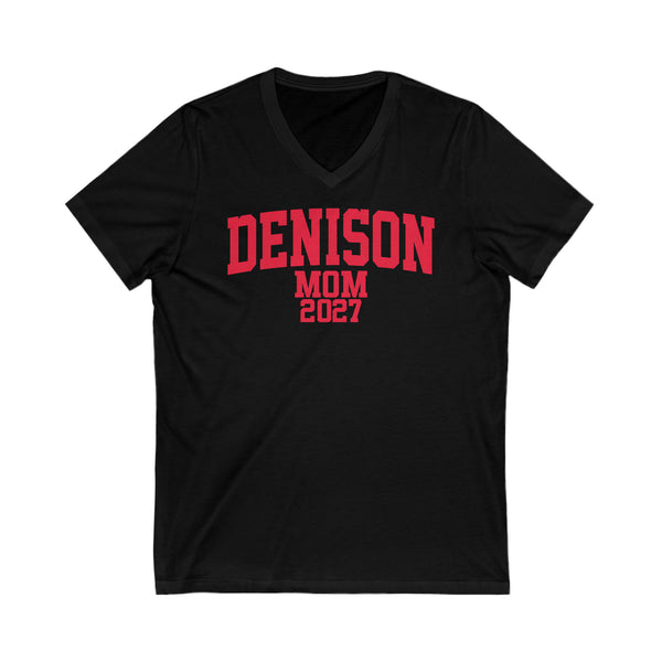 Denison Class of 2027 MOM V-Neck Tee