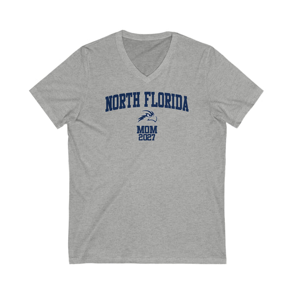 UNF Class of 2027 MOM V-Neck Tee