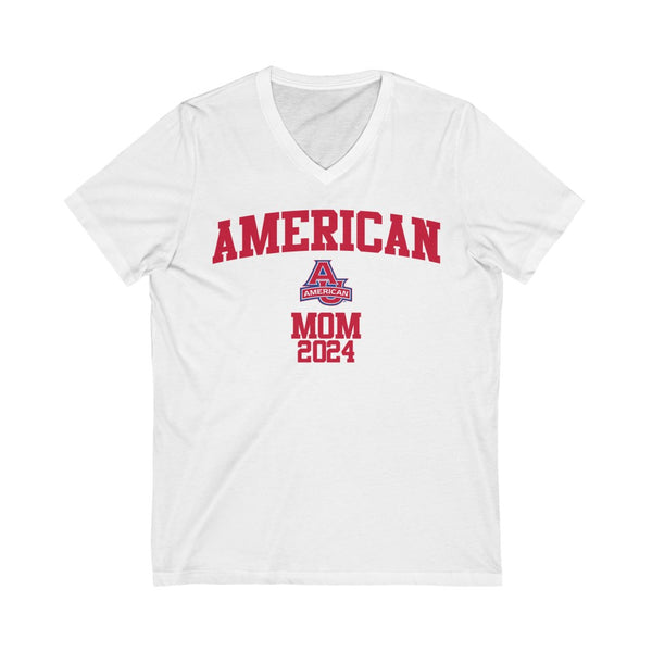 American Class of 2024 - MOM V-Neck Tee