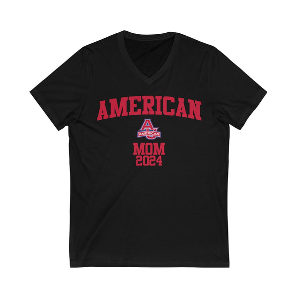 American Class of 2024 - MOM V-Neck Tee