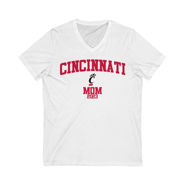 Cincinnati Class of 2023 - MOM V-Neck Tee