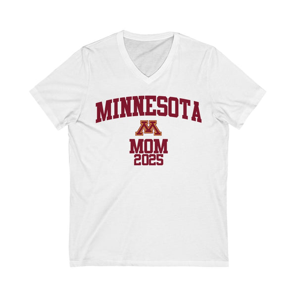 Minnesota Class of 2025 - MOM V-Neck Tee