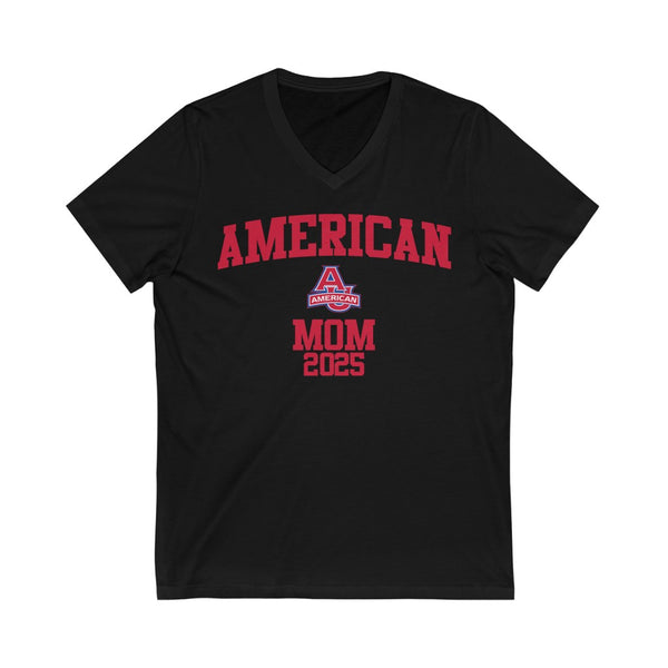 American Class of 2025 - MOM V-Neck Tee