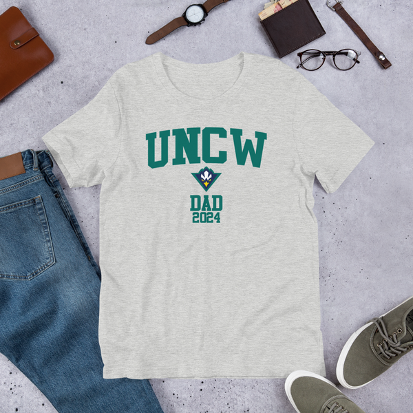 UNCW Class of 2024 Family Apparel