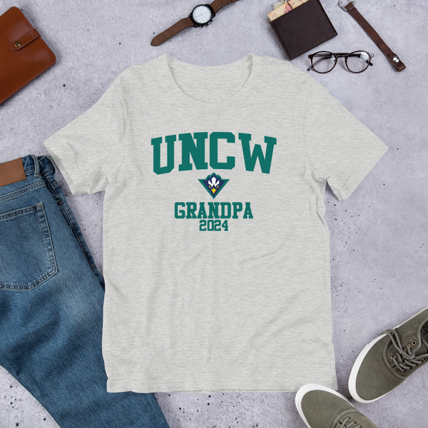 UNCW Class of 2024 Family Apparel