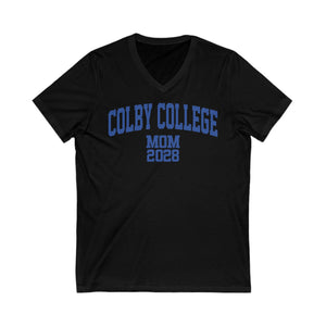 Colby Class of 2028 MOM V-Neck Tee