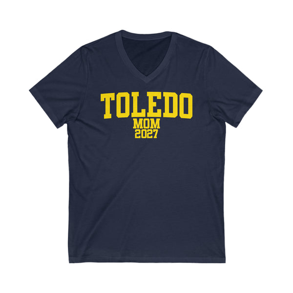 Toledo Class of 2027 MOM V-Neck Tee