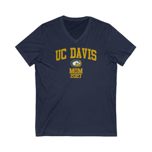 UC Davis Class of 2027 MOM V-Neck Tee