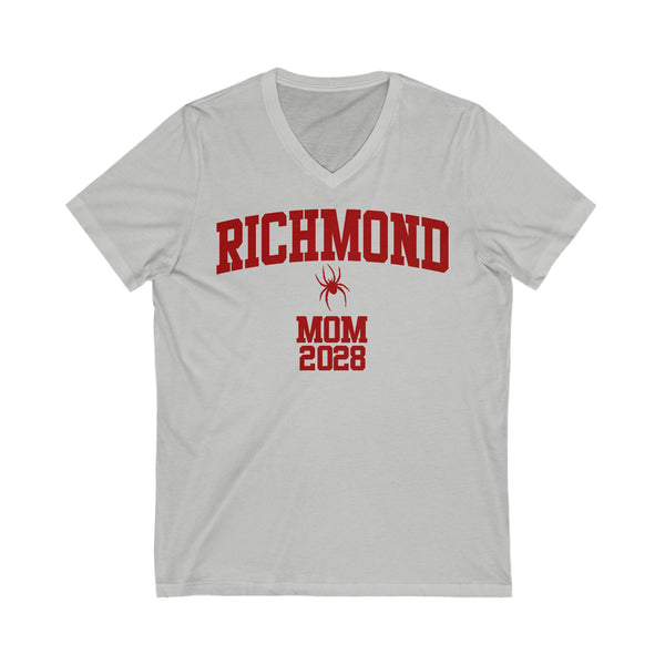 Richmond Class of 2028 MOM V-Neck Tee