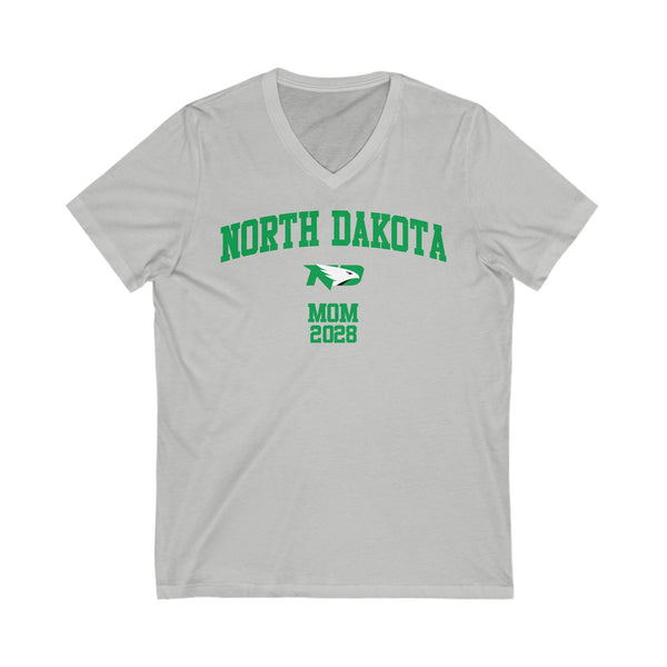 UND Class of 2028 MOM V-Neck Tee