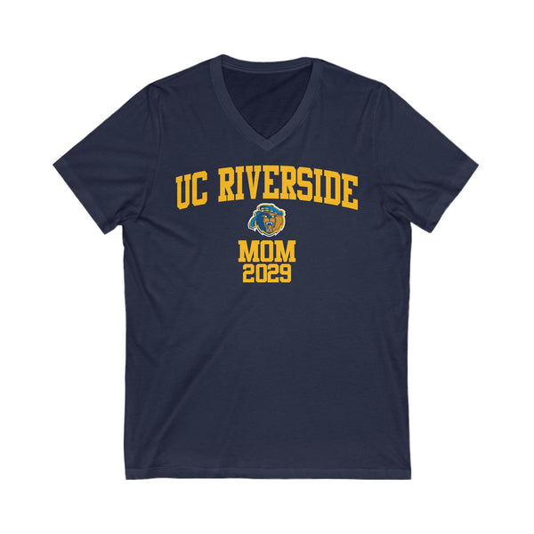 UCR 2029 MOM V-Neck Tee