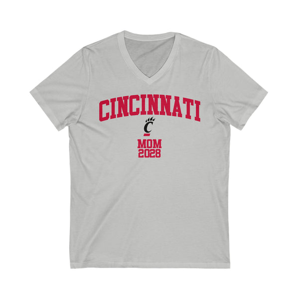 Cincinnati Class of 2028 MOM V-Neck Tee