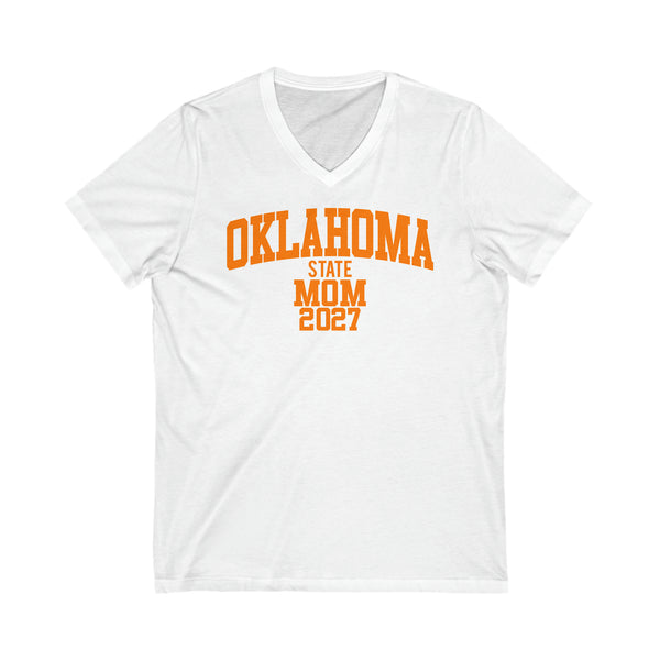 Ok State Class of 2027 MOM V-Neck Tee