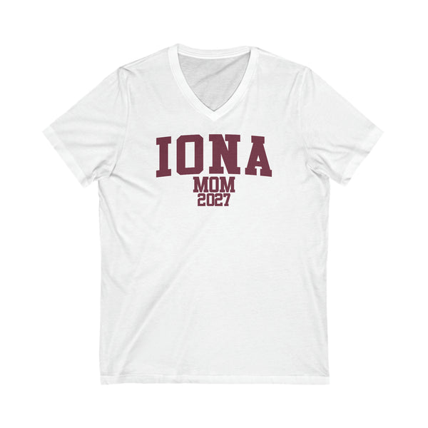 Iona Class of 2027 MOM V-Neck Tee
