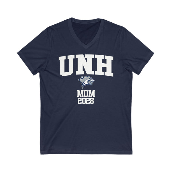 UNH Class of 2028 MOM V-Neck Tee