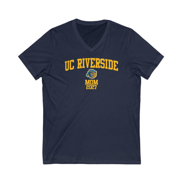 UCR Class of 2027 MOM V-Neck Tee