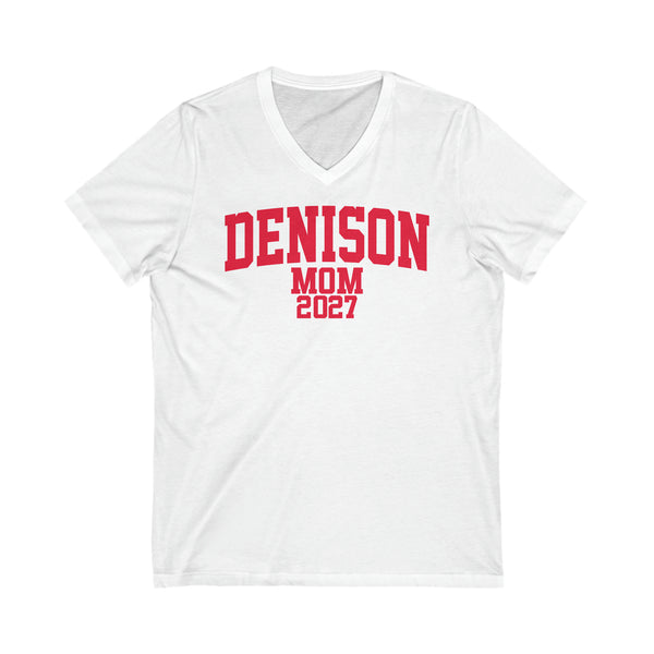Denison Class of 2027 MOM V-Neck Tee