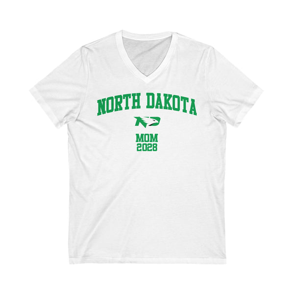 UND Class of 2028 MOM V-Neck Tee