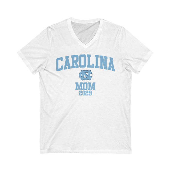 UNC2029 MOM V-Neck Tee