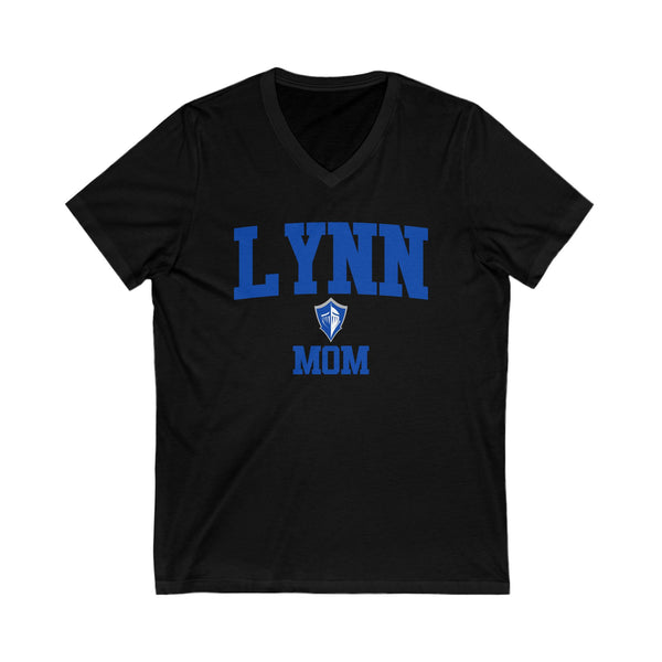 Lynn MOM V-Neck Tee