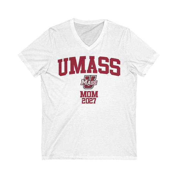 UMass Amherst Class of 2027 MOM V-Neck Tee