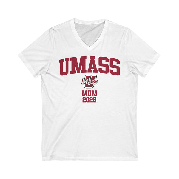 UMass Amherst Class of 2028 MOM V-Neck Tee